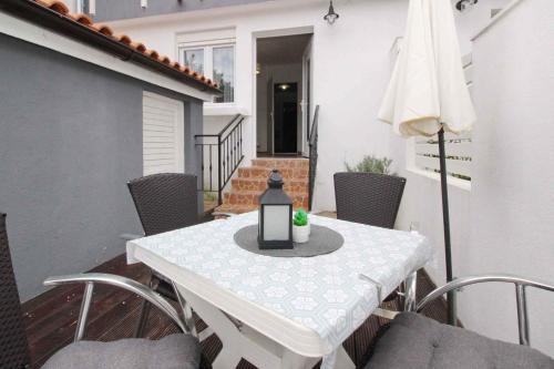 Apartments near Beach in Baska-Insel Krk 12457