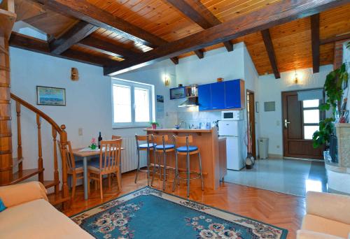 Apartments with A - C in Porec-Istrien 44265