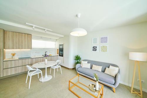 Torresol 313 sea views NEW