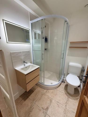 3 Bed Stunning Mazot Slopeside Newly Renovated