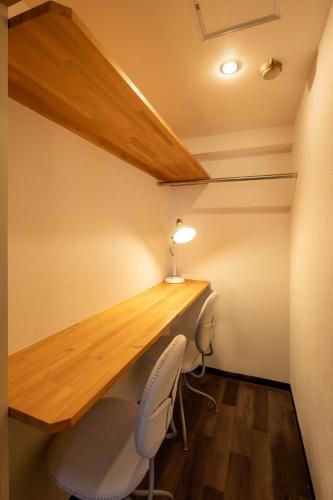 Stay 1St 505 8 min walk to Namba 13 min to Dotonbori 4 min walk to Sakuragawa Station