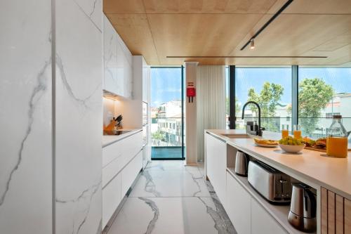 Luxury Three-Suite Residence at Savoy Insular