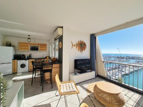 Ô Sixième face au port avec Garage privé, Climatisation et Wifi - ROSSIconciergerie - Linge inclus