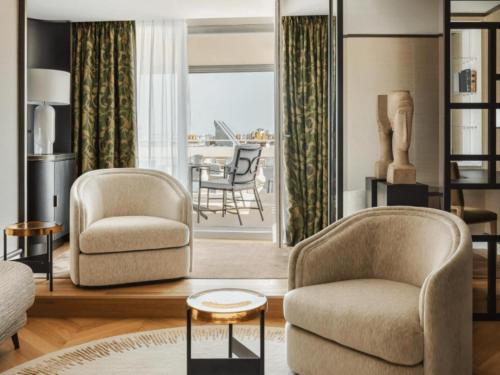 Hôtel De Sers Champs Elysées Paris