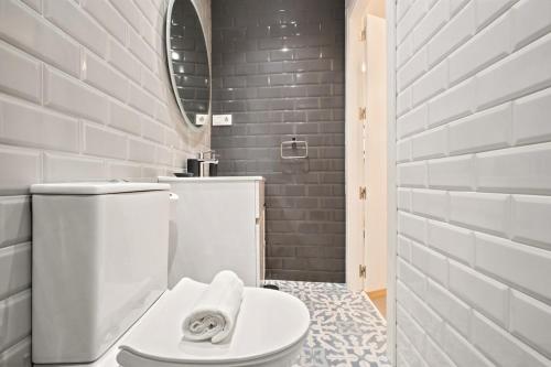Apto Premium in Plaza Mayor - AC-Wi-Fi-Centro-4 pax