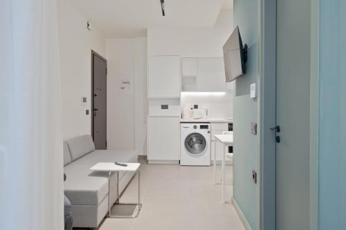 DG12 Apartments