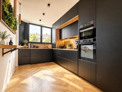 Strasbourg Signature Apartment - Terrace & King Bed