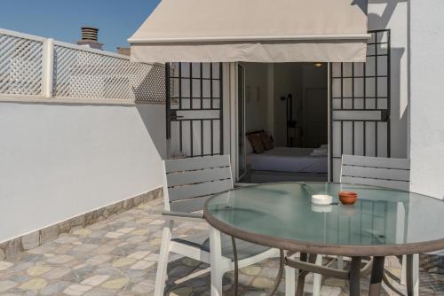 Charming Terrace - Sunny Chill Out Terrace