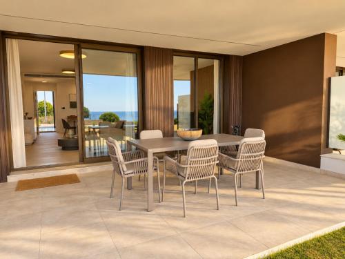 La Sabina Sea Views - EaW Homes