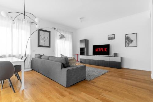 Central Connection Apartment