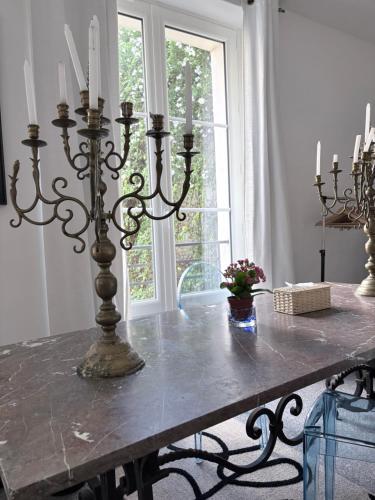 Le Marais Gallery - Elegant 1-Bedroom Apartment