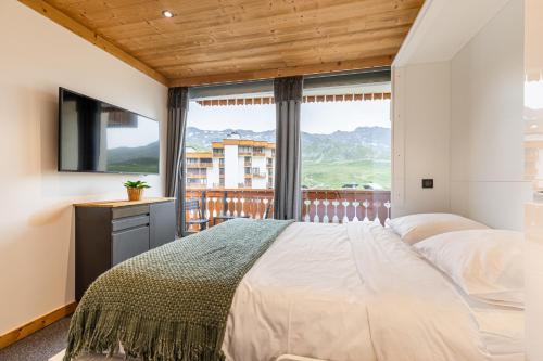 Residence Dome de Polset, Ski In-Out with WiFi in Val Thorens, "V13" by Versant Collection