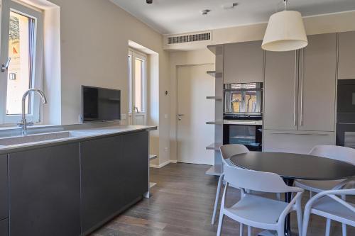 Ariosto Living