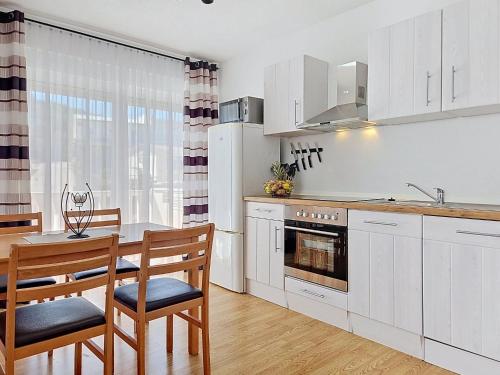 Apartment Anđa-2 by Interhome