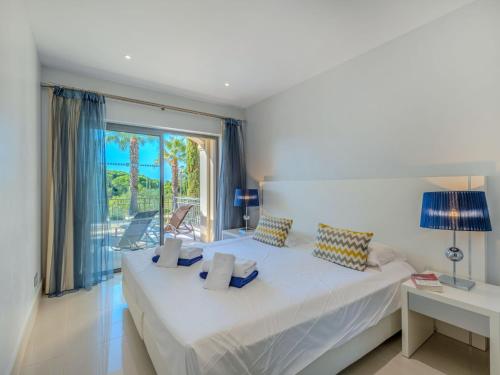 Apartment Pine Hills Rubi by Interhome