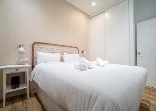 Charming Modern -2Bdrs 1Bath-Retiro