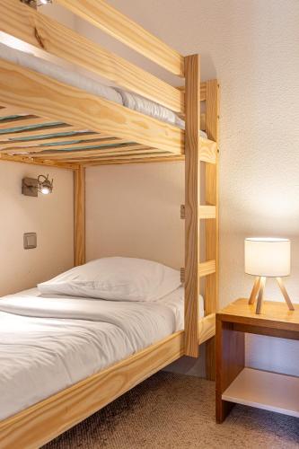 Residence Les Olympiades, Ski In-Out with WiFi in Val Thorens, "V5" by Versant Collection