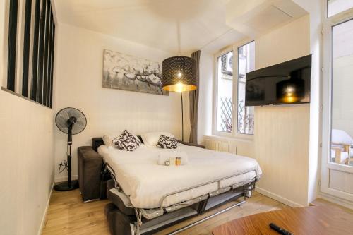 Appartement avec terrasse - Proche Berges du Rhône