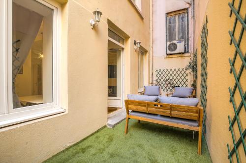 Appartement avec terrasse - Proche Berges du Rhône