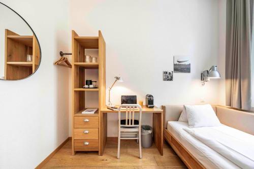 Alpenblick CoLiving by Homenhancement - Self Check In
