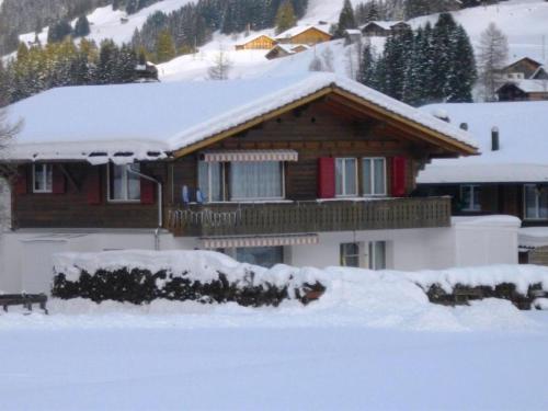Apartment Aloa Appartement-Fewo- Bad- WC- 2 Schlafräume 3-5-Zimmerwohnung by Interhome