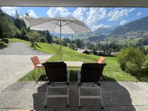 Apartment Shalom Appartement-Fewo- Bad- WC- 2 Schlafräume 3-Zimmerwohnung by Interhome