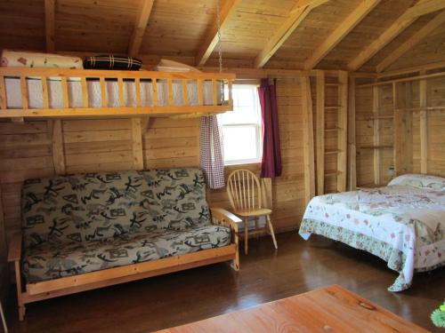 Gallery image of Chalets Nature Océan in Perce