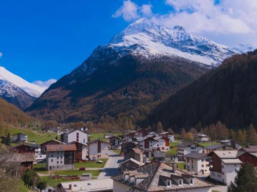 Apartment Monte Rosa Appartement-Fewo Appartement Weissmies by Interhome
