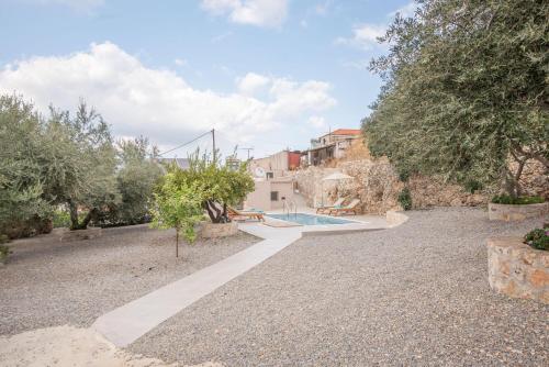 Villa Eva in Neo Chorio