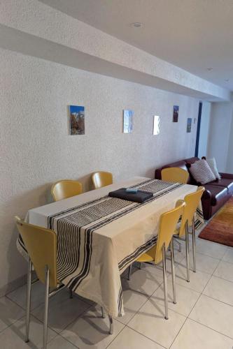 Apartment Alpina Peaks Appartement-Fewo Appartement-Fewo by Interhome