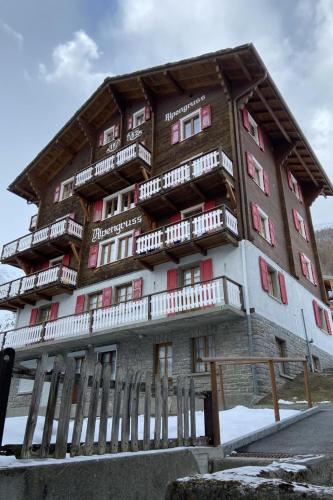 Apartment Haus Alpengruss EG Appartement-Fewo 6-Bettwohnung by Interhome