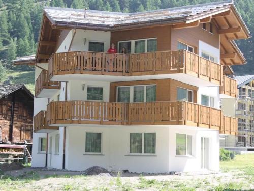 Apartment Weideli Appartement-Fewo- Dusche- WC- 3 Schlafräume by Interhome