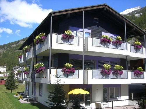 Apartment Alcazar Apartments Appartement-Fewo Wohnung 5 by Interhome