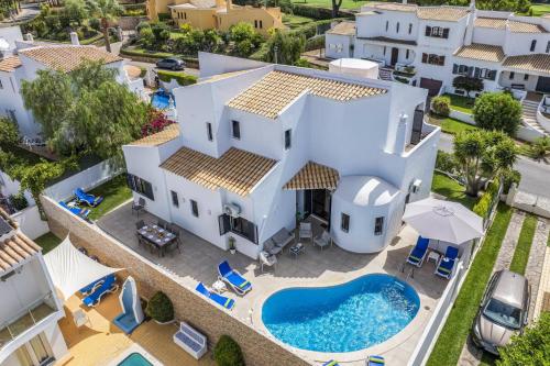 Villa Suecia by Villa Plus