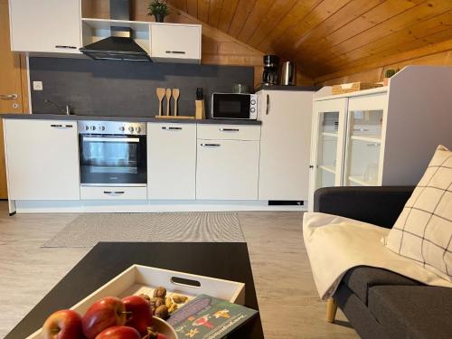 Apartment Allalinblick Appartement-Fewo 4- OG Bergseite by Interhome
