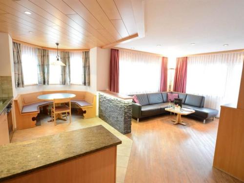 Apartment Helvetia Apartments Appartement-Fewo 3-Zimmerwohnung Nr- 1 by Interhome