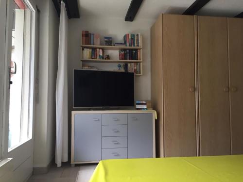 Apartment Amici 13 Appartement-Fewo 2-Bettwohnung by Interhome