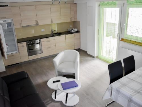 Apartment Amasaas Appartement-Fewo- Dusche- WC 4-Bettwohnung Nr- 5 by Interhome