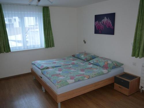 Apartment Amasaas Appartement-Fewo- Dusche und Bad- WC- 3 Schlafräume 7-Bettwohnung Nr- 3 by Interhome