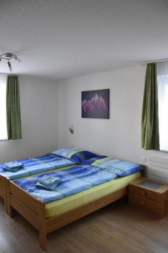 Apartment Amasaas Appartement-Fewo- Dusche und Bad- WC- 2 Schlafräume 5-Bettwohnung Nr- 2 by Interhome