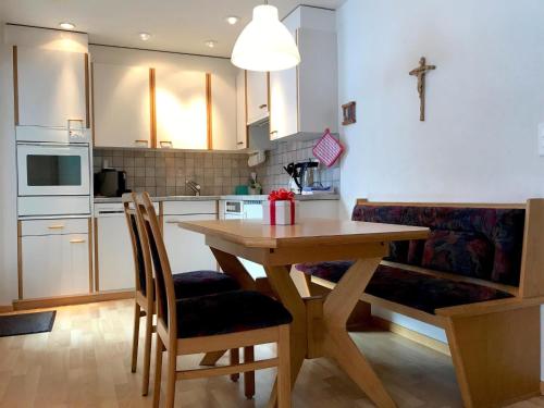 Apartment Azurit Appartement-Fewo 4-Bettwohnung by Interhome