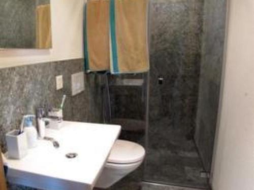 Apartment Symbiose Appartement-Fewo- Dusche und Bad- WC- 3 Schlafräume by Interhome