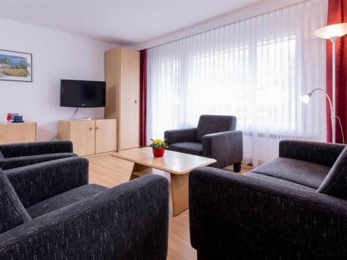 Apartment Aiglon Appartement-Fewo 4-Bettwohnung Nr- 5 by Interhome
