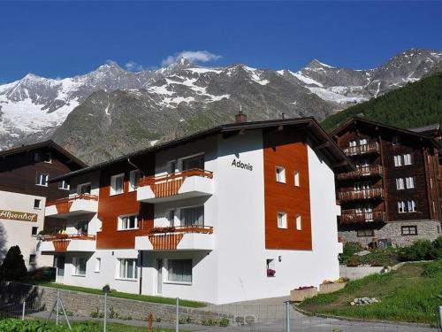 Apartment Adonis Appartement-Fewo- Dusche oder Bad- WC 4-Bettwohnung by Interhome