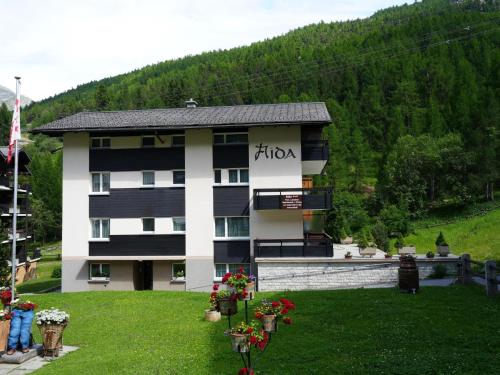 Apartment Aida Appartement-Fewo 4-Bettwohnung by Interhome