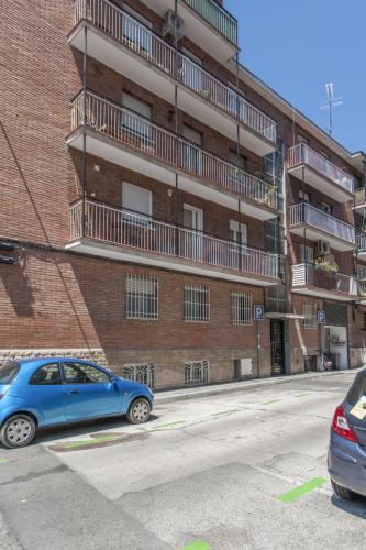 Apartment Plaza de las Ventas II by Interhome
