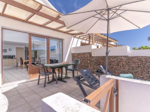 Apartment PLAYA FLAMINGO C by Interhome