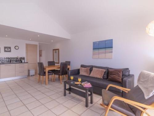 Apartment PLAYA FLAMINGO C by Interhome
