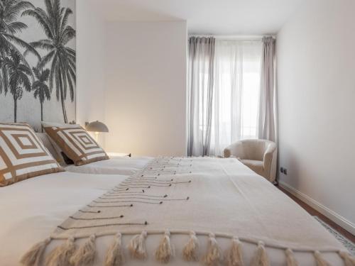 Apartment Plaza de Castilla III by Interhome