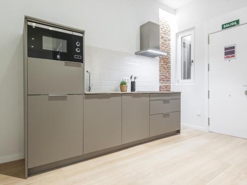 Apartment C Latina Bajo Izq by Interhome
